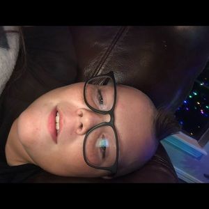 Meet your Posher, Annica